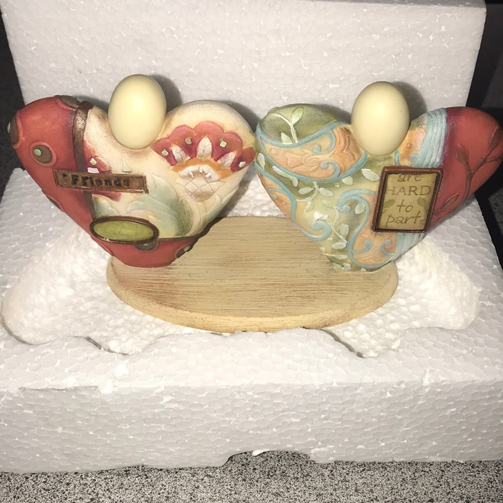 NWT Fríend double heart figurine by Karen Hahn - Picture 1 of 8